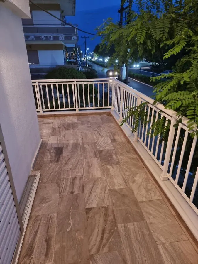 Entire Bedroom Apartment With Big Balcony Perfect For Families Mishev Nea Moudania 0*,