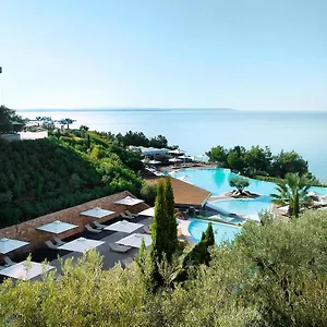 5* Station touristique Ikos Oceania